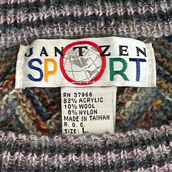 Vintage Jantzen Sport sweater L
Made in Taiwan - Picture 4 of 11